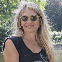 Clara Notari Clara Notari. Escenógrafa, directora de arte